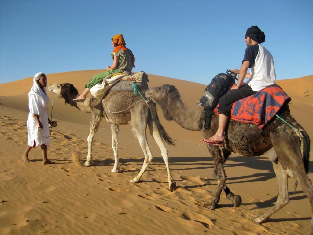 Auberge Camping Ocean Des Dunes Merzouga Buitenkant foto
