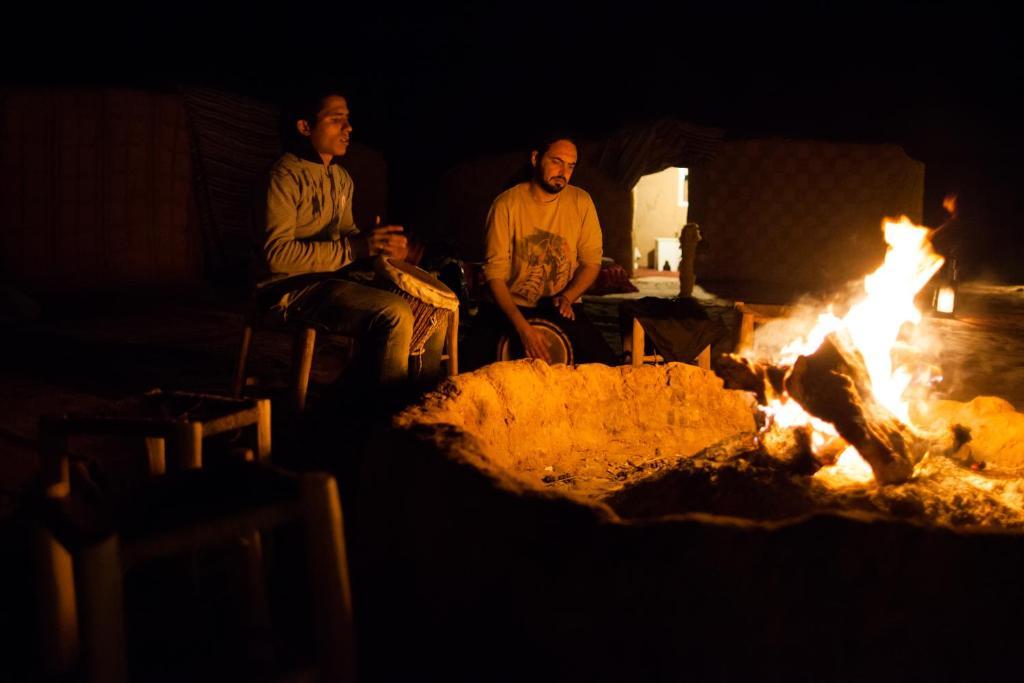 Auberge Camping Ocean Des Dunes Merzouga Buitenkant foto