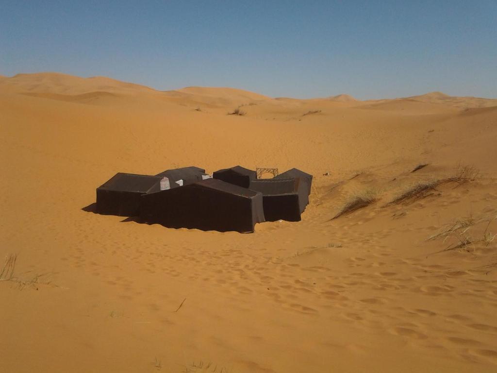 Auberge Camping Ocean Des Dunes Merzouga Buitenkant foto